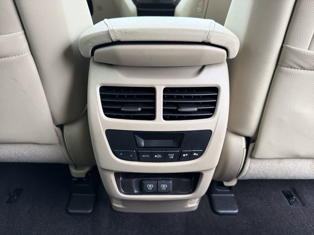 Used 2020 Acura MDX SH-AWD image 23