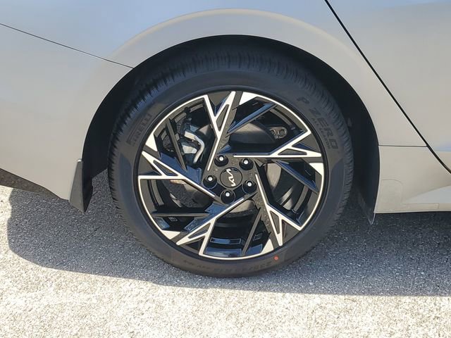 Used 2025 Kia K5 GT-Line w/ GT-Line Premium Package image 5