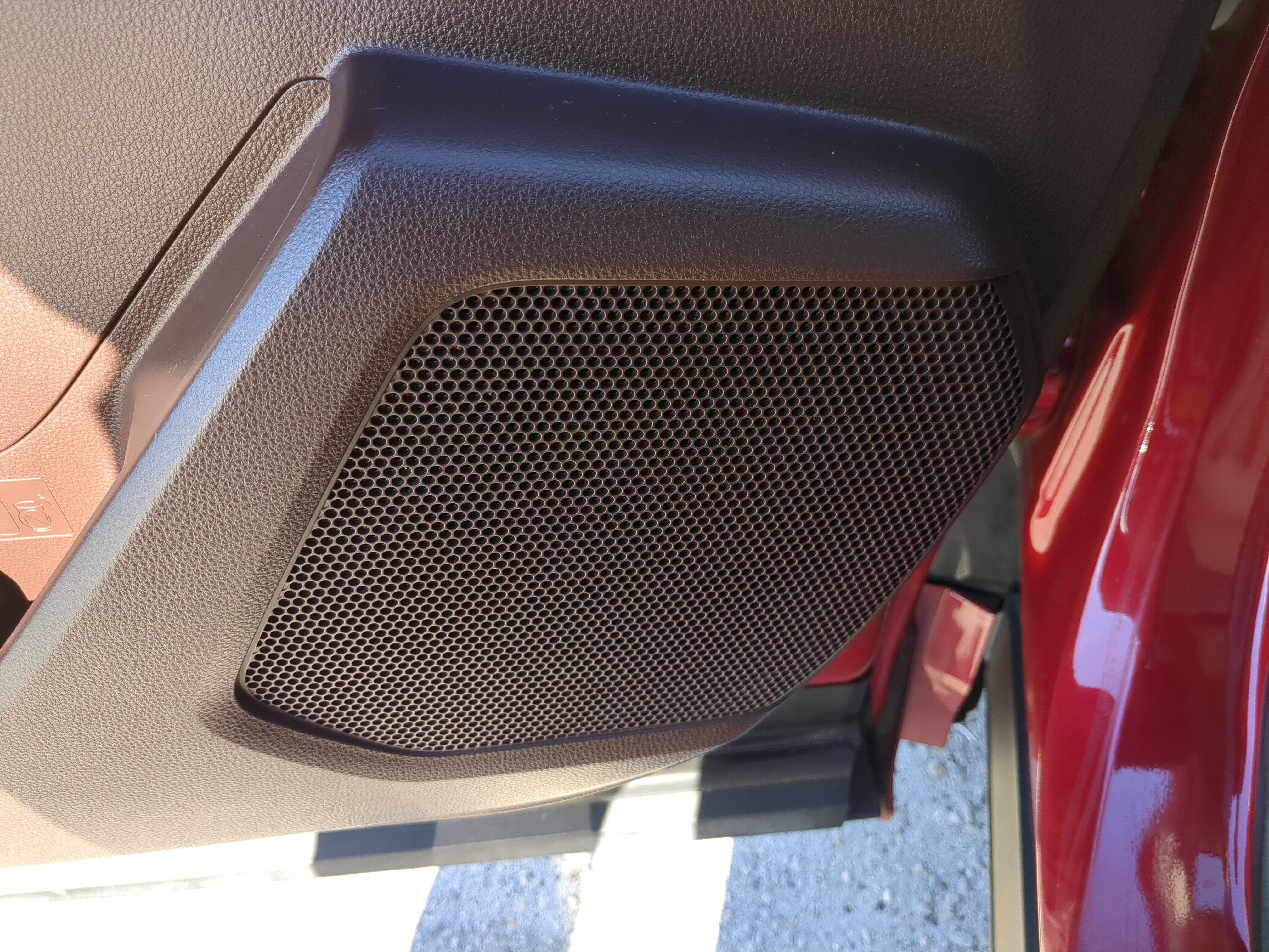 Used 2020 Toyota Highlander XLE image 17