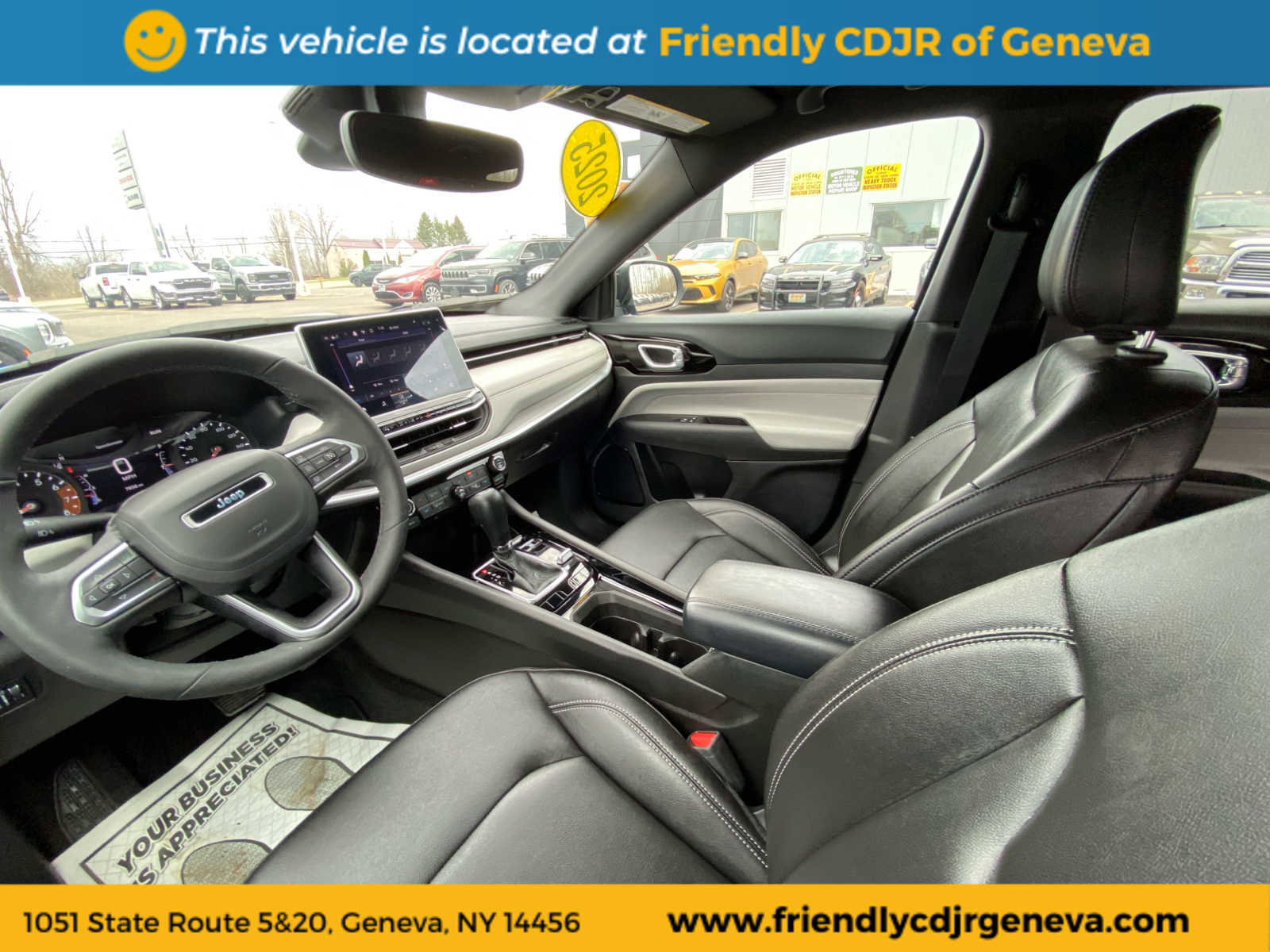 Used 2025 Jeep Compass Limited image 13