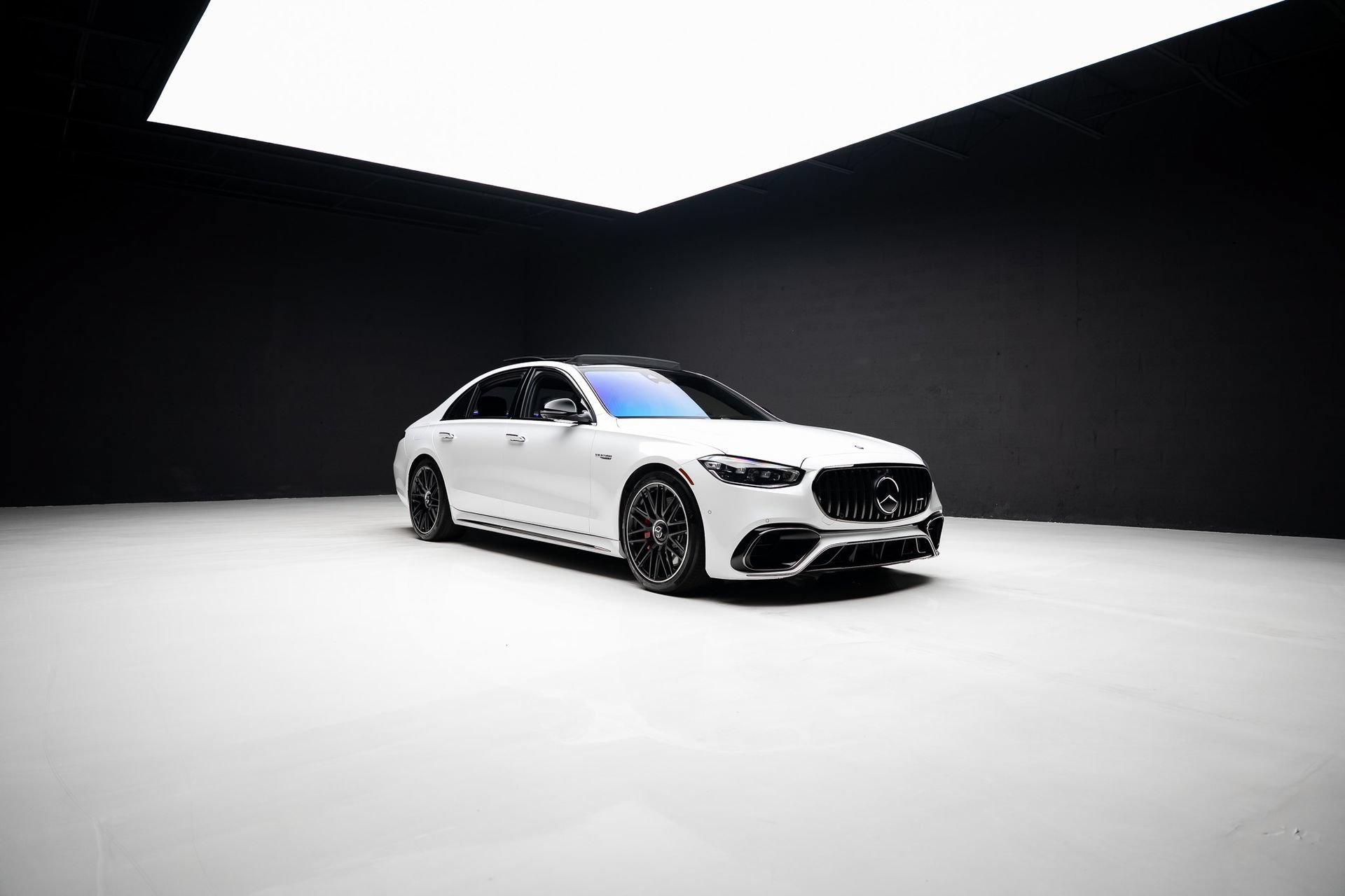 Used 2025 Mercedes-Benz S 63 AMG S image 92