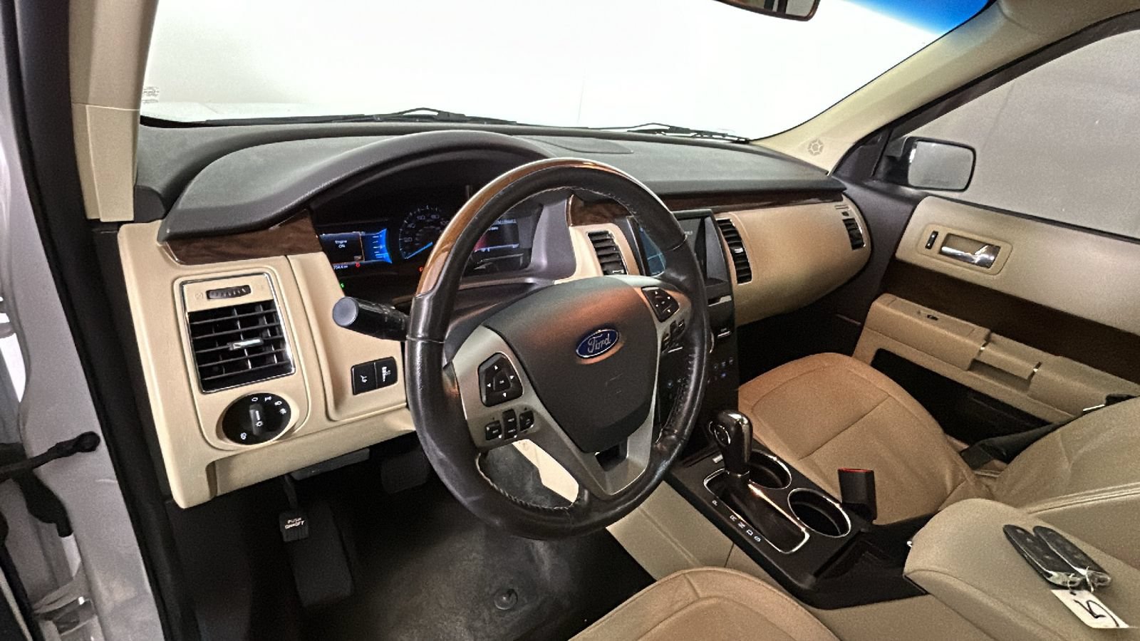 Used 2017 Ford Flex Limited AWD/4WD image 15