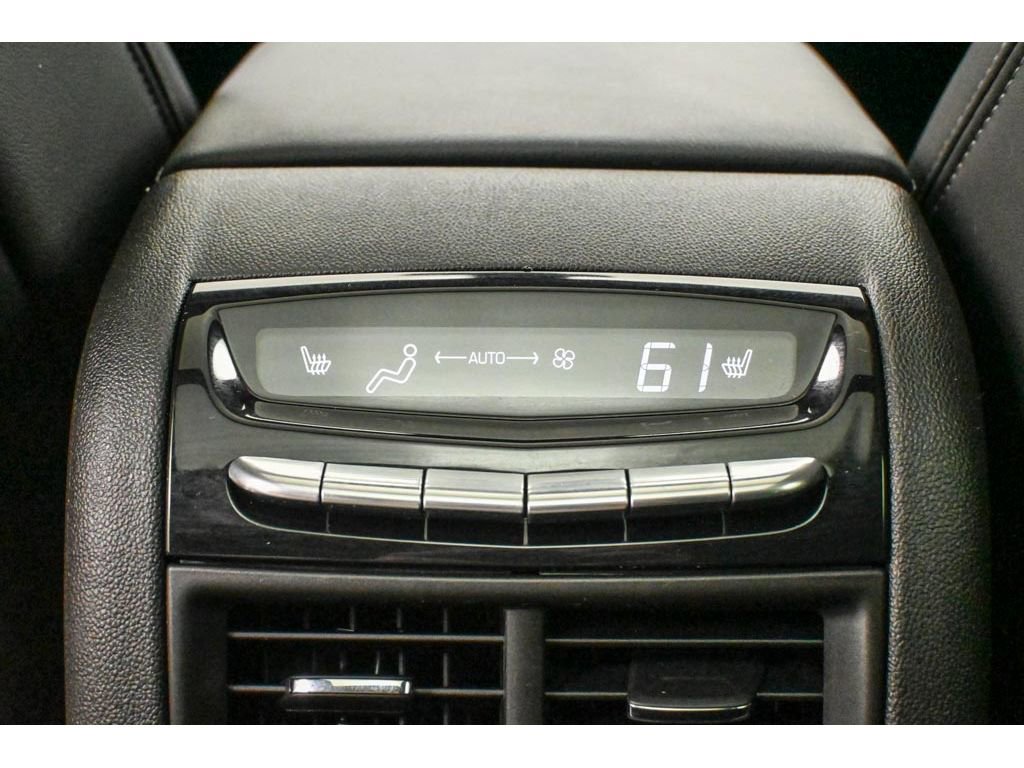 Used 2024 Cadillac XT5 Premium Luxury w/ Technology Package image 33