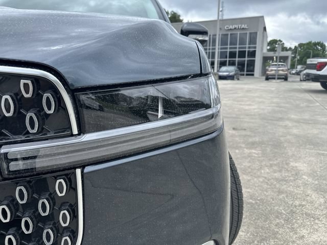 Certified 2025 Lincoln Navigator L Reserve AWD/4WD image 9