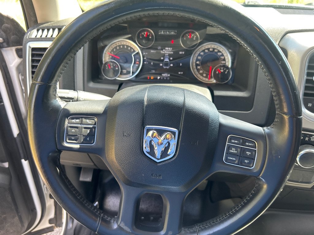 Used 2019 RAM 1500 Big Horn RWD image 9
