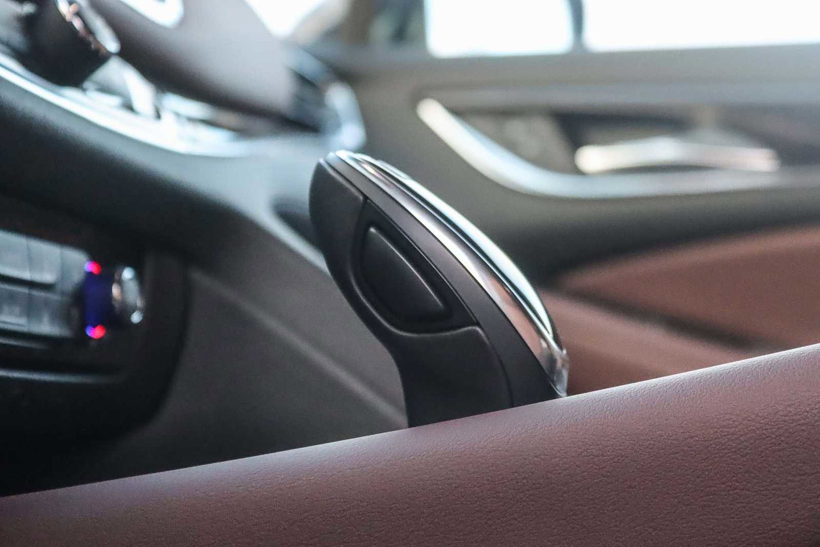 Used 2021 Buick Enclave Avenir w/ Avenir Technology Package image 21