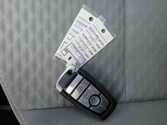Used 2022 Ford Escape SE w/ SE Sport Appearance Package AWD/4WD image 31