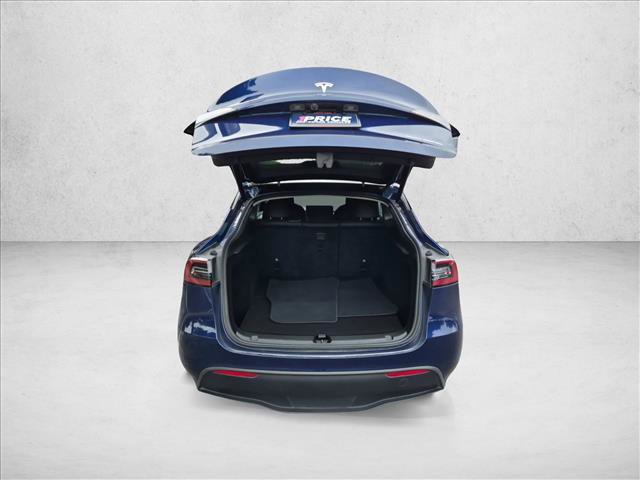 Used 2024 Tesla Model Y Long Range AWD/4WD image 6