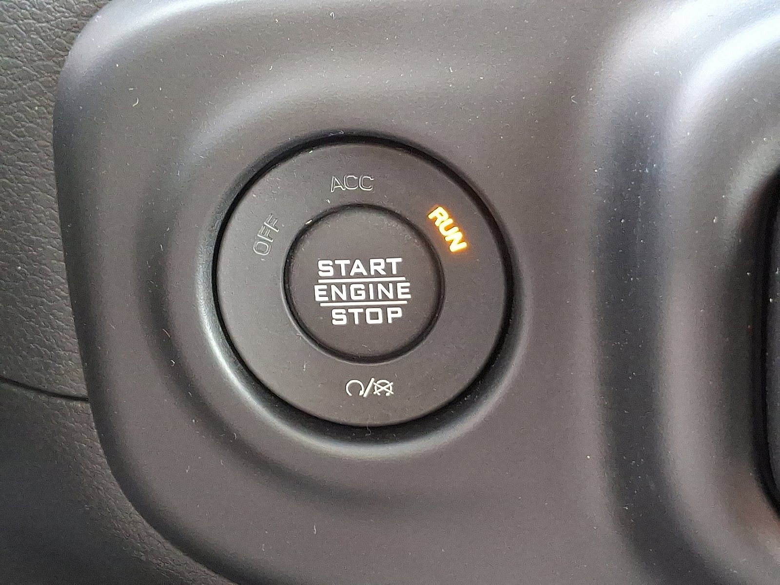 Used 2021 Jeep Wrangler Unlimited Sahara AWD/4WD image 24