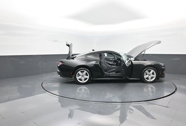 New 2026 Ford Mustang Coupe image 27