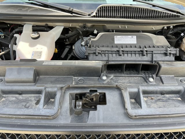 Certified 2024 Chevrolet Express 2500 Extended RWD image 30