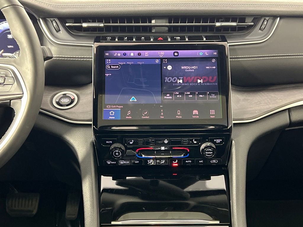 Used 2023 Jeep Grand Cherokee L Limited w/ Black Appearance Package image 33