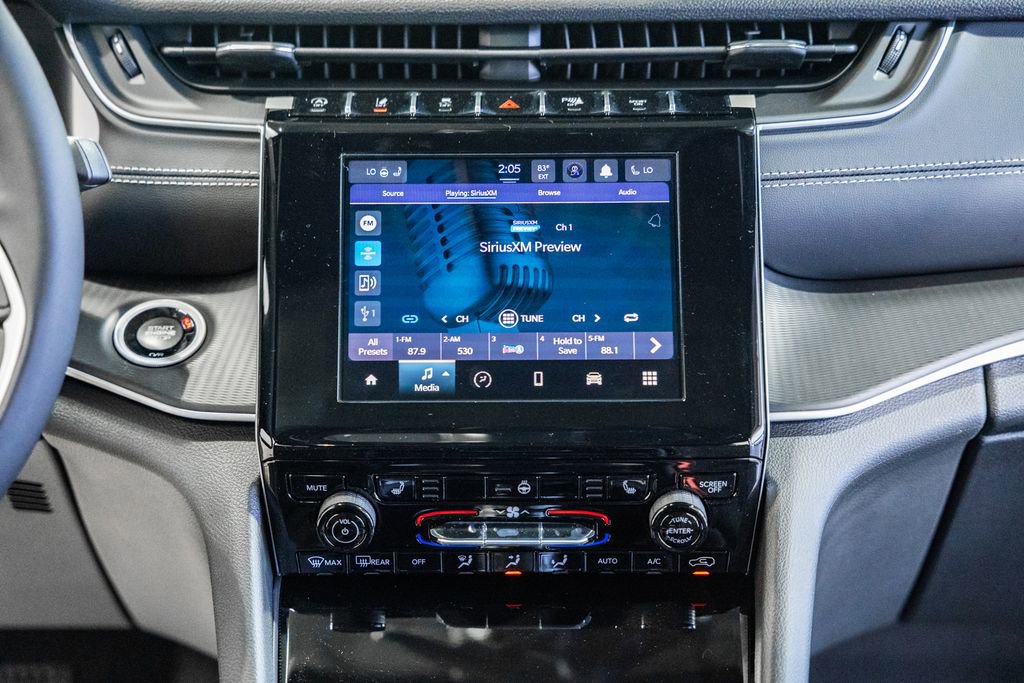 New 2025 Jeep Grand Cherokee L Laredo w/ Luxury Tech Group I image 20