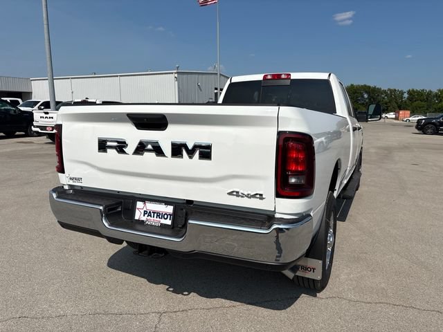New 2026 RAM 2500 Tradesman AWD/4WD image 33