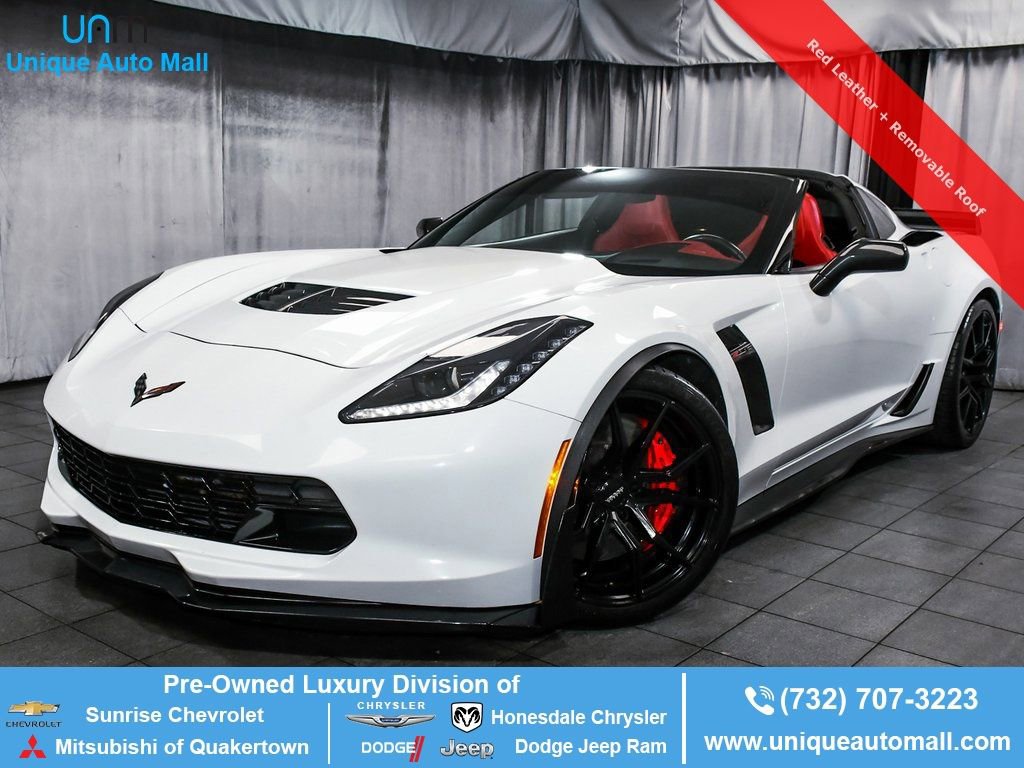 Used 2015 Chevrolet Corvette Z06 w/ 3LZ Preferred Equipment Group image 1