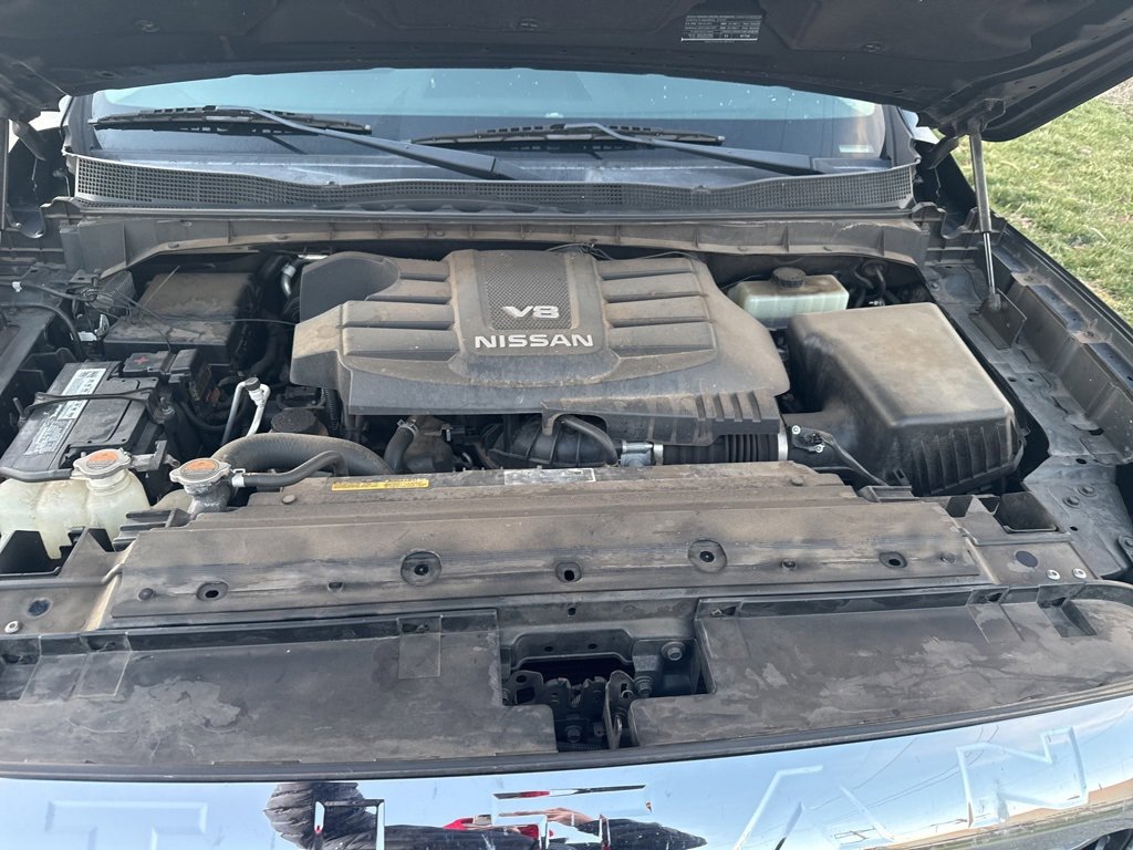 Used 2018 Nissan Titan SV w/ SV Convenience Package image 13