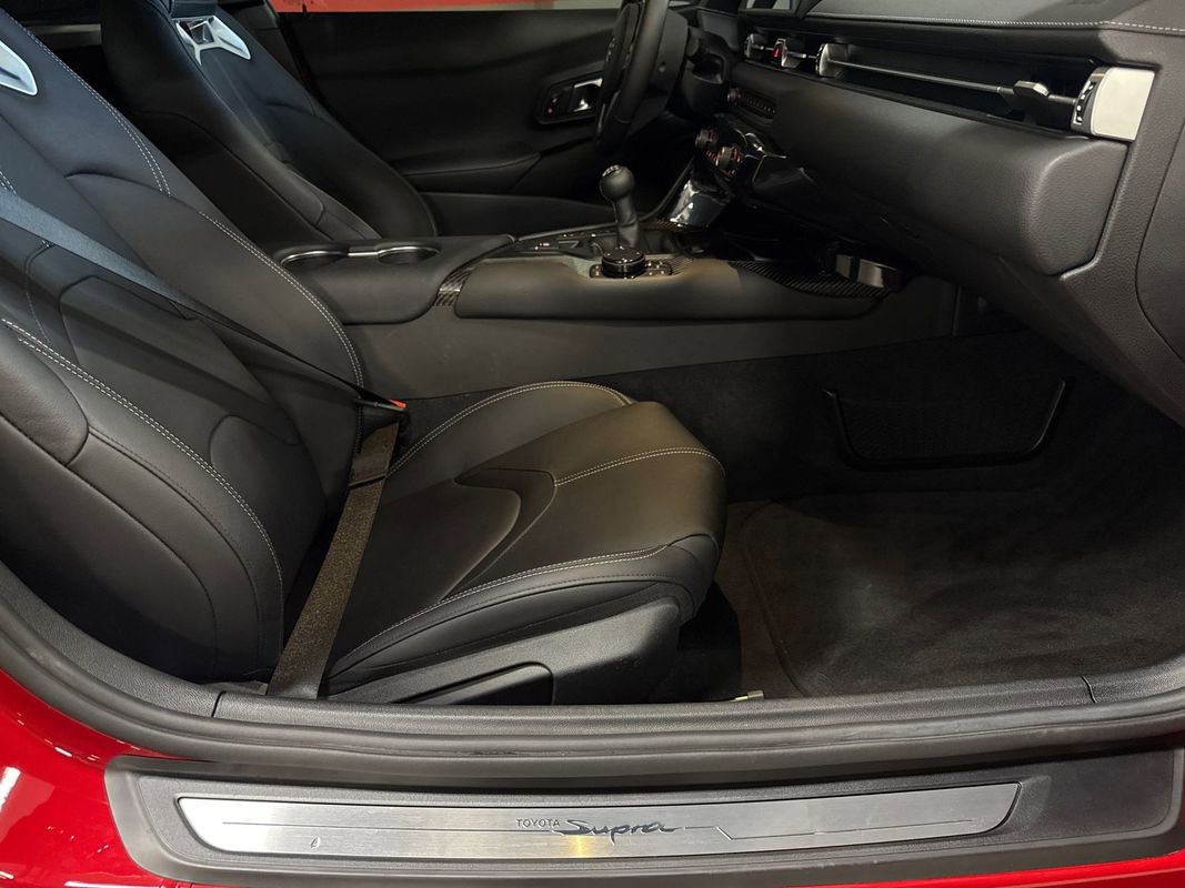 Used 2024 Toyota Supra Premium w/ Driver Assist Package image 95
