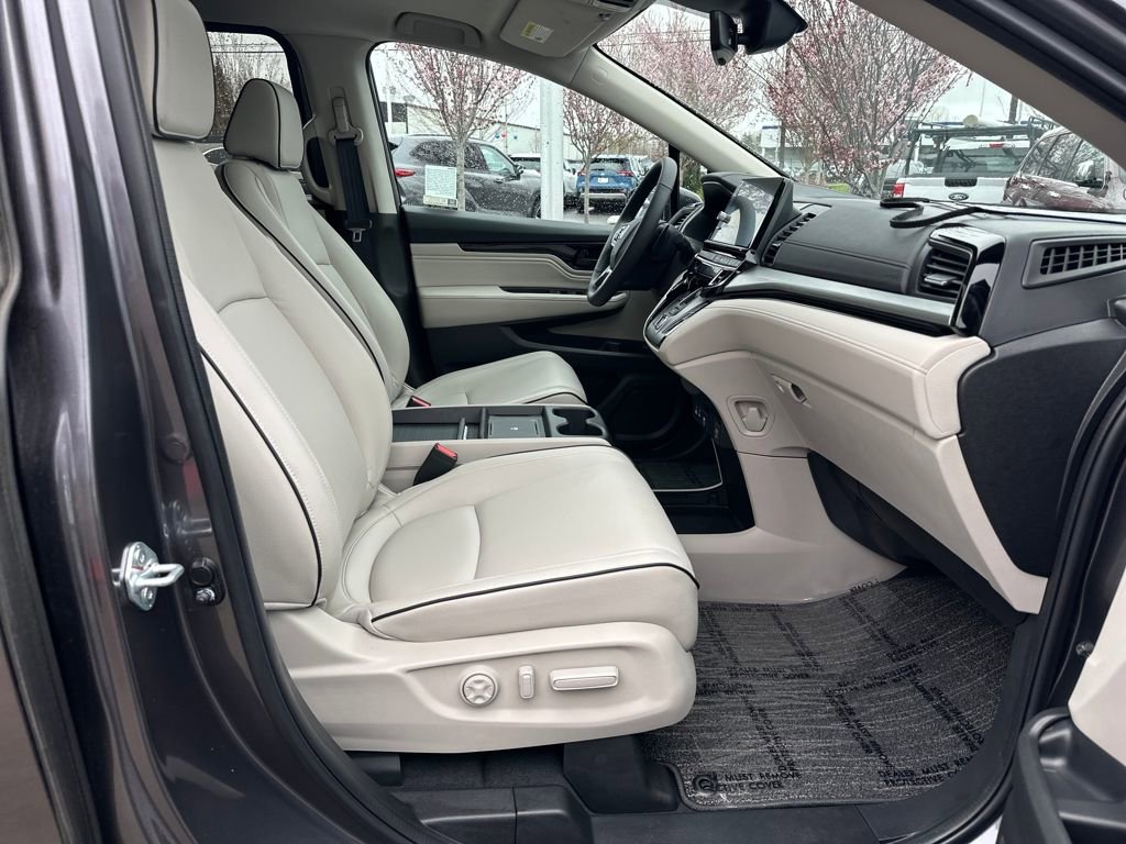 Used 2026 Honda Odyssey Touring image 18