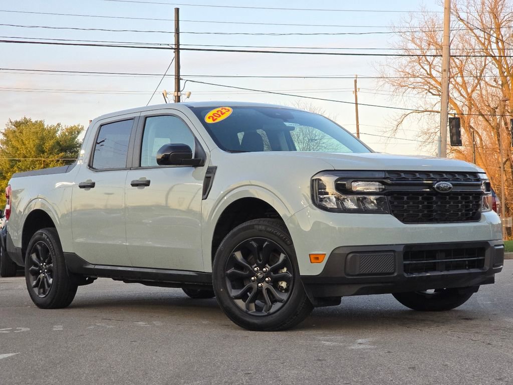 Used 2023 Ford Maverick XLT w/ XLT Luxury Package image 2