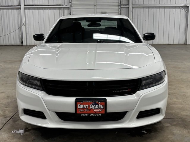 Used 2019 Dodge Charger SXT image 2