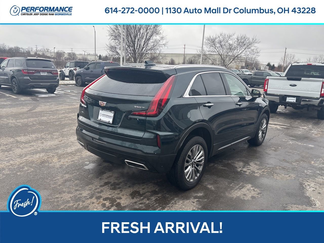 Used 2024 Cadillac XT4 Premium Luxury image 4