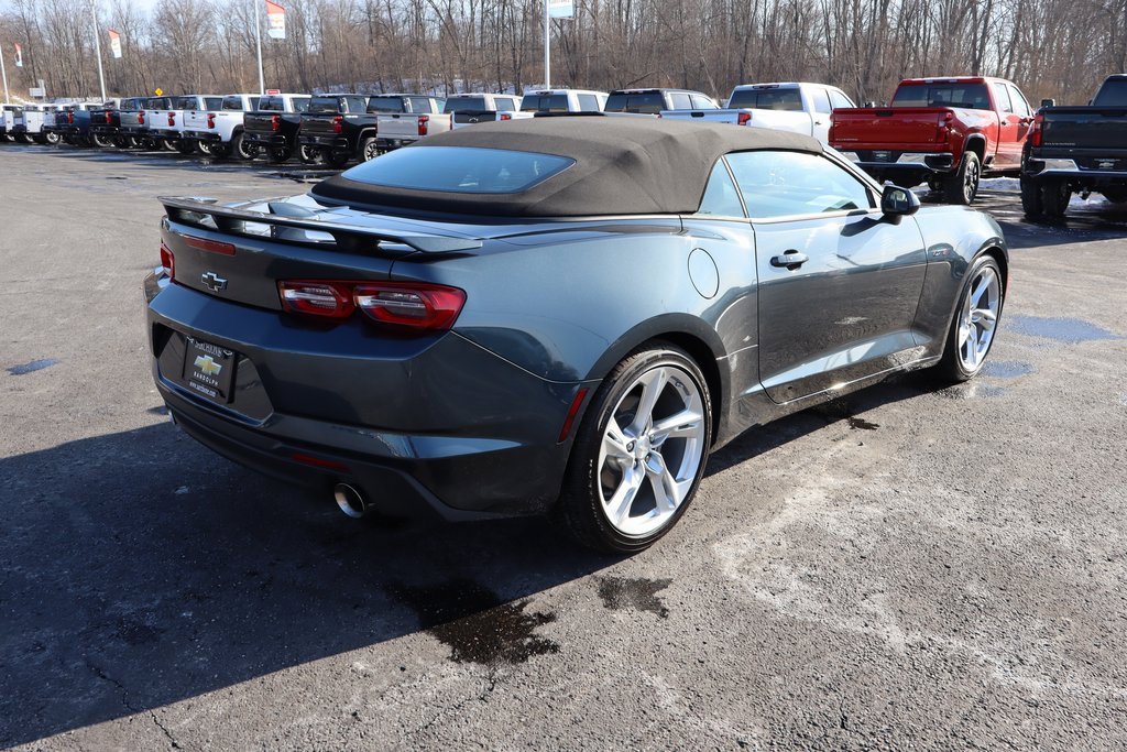 Used 2023 Chevrolet Camaro LT w/ Technology Package image 28