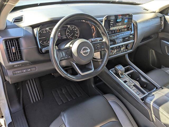 Used 2022 Nissan Pathfinder SL image 10