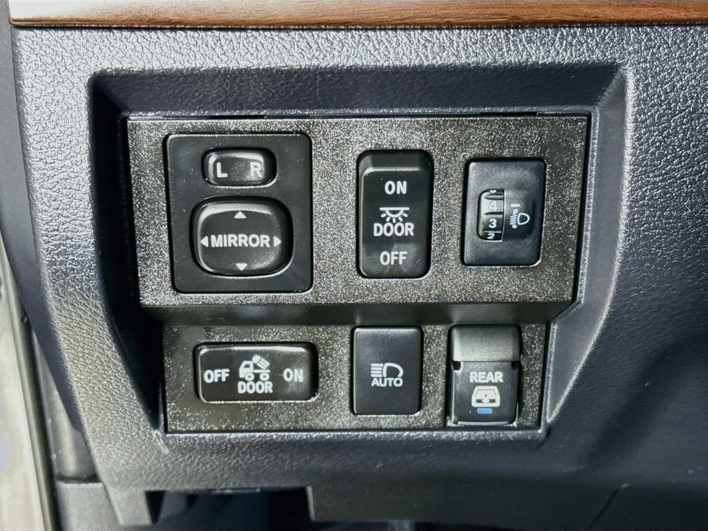 Certified 2019 Toyota Tundra Limited w/ Limited Premium Package AWD/4WD image 12