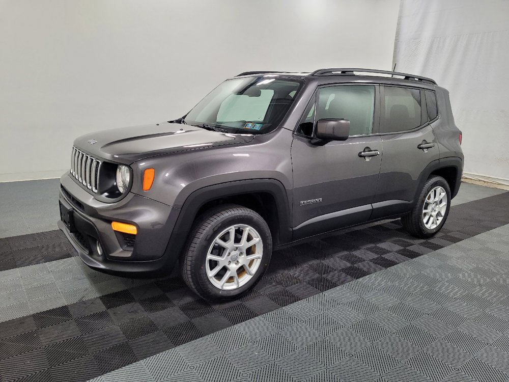 Used 2020 Jeep Renegade Latitude AWD/4WD image 2
