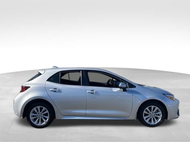 Used 2023 Toyota Corolla SE FWD image 7