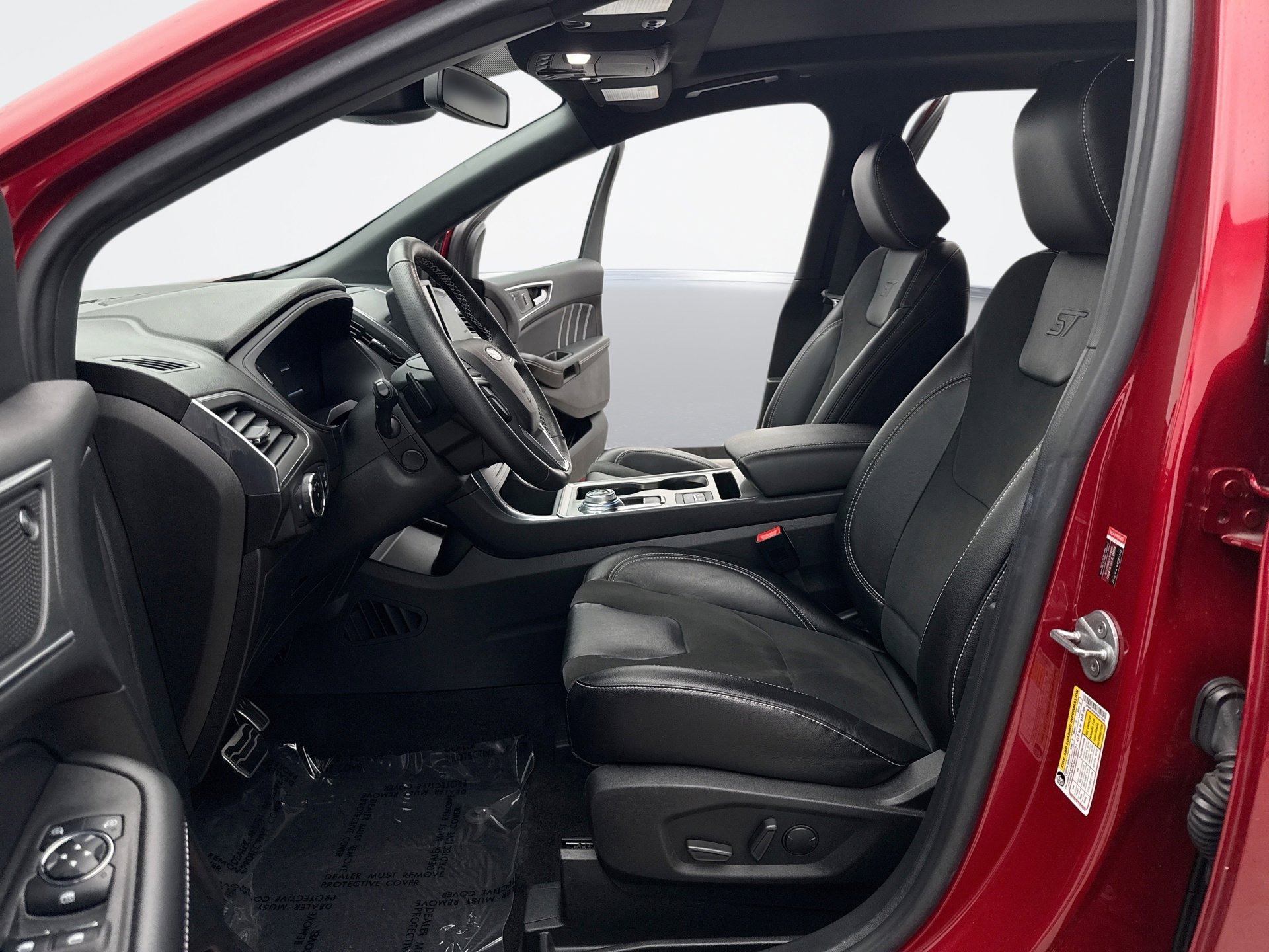 Used 2023 Ford Edge ST w/ Equipment Group 401A AWD/4WD image 11