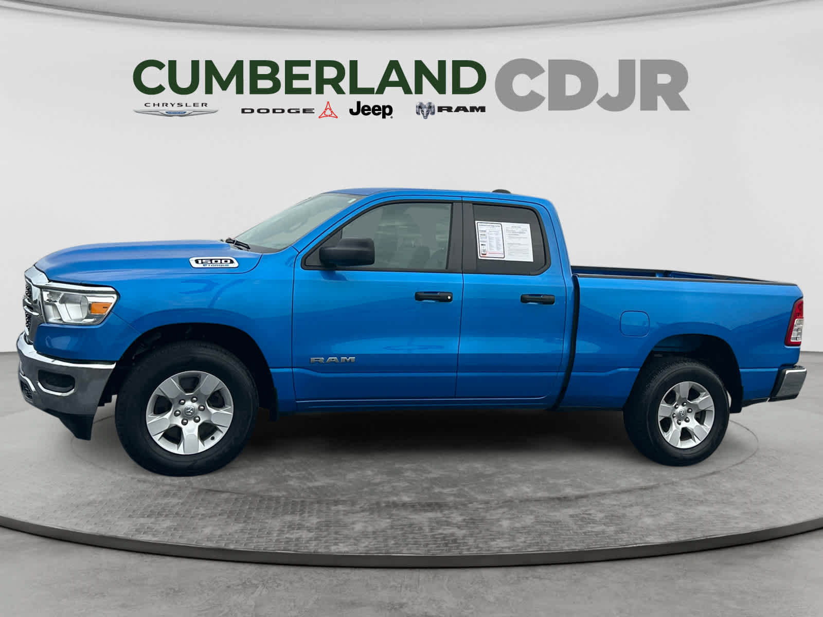 Used 2023 RAM 1500 Big Horn AWD/4WD image 3