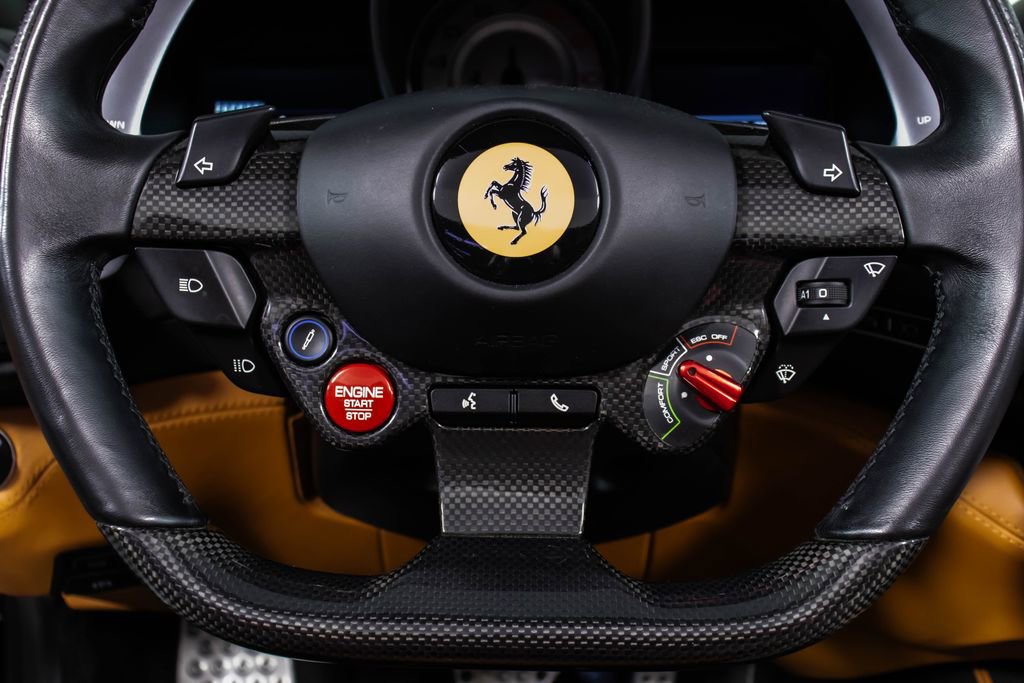 Certified 2019 Ferrari Portofino image 38