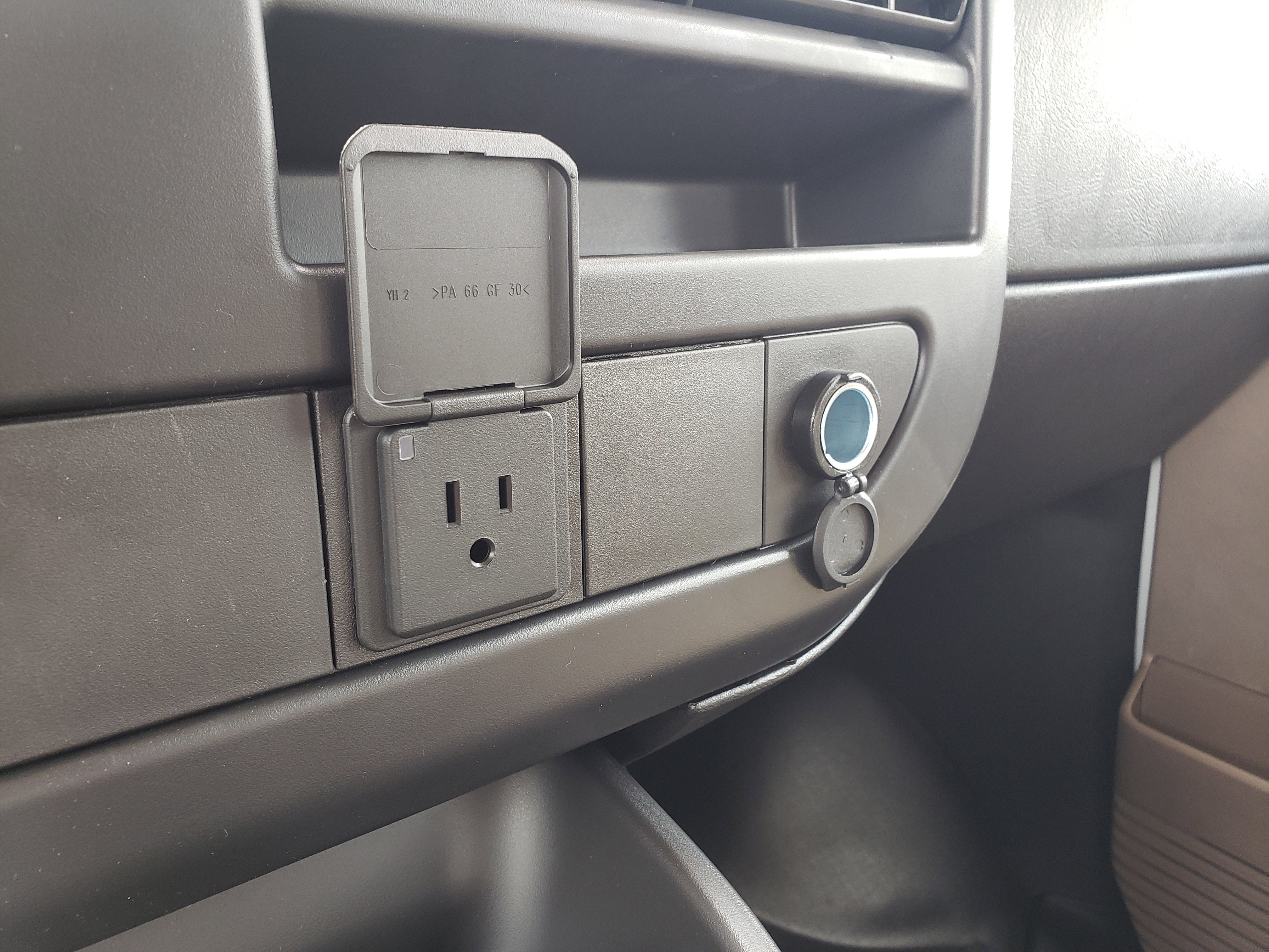 New 2025 Chevrolet Express 2500 w/ Driver Convenience Package image 23