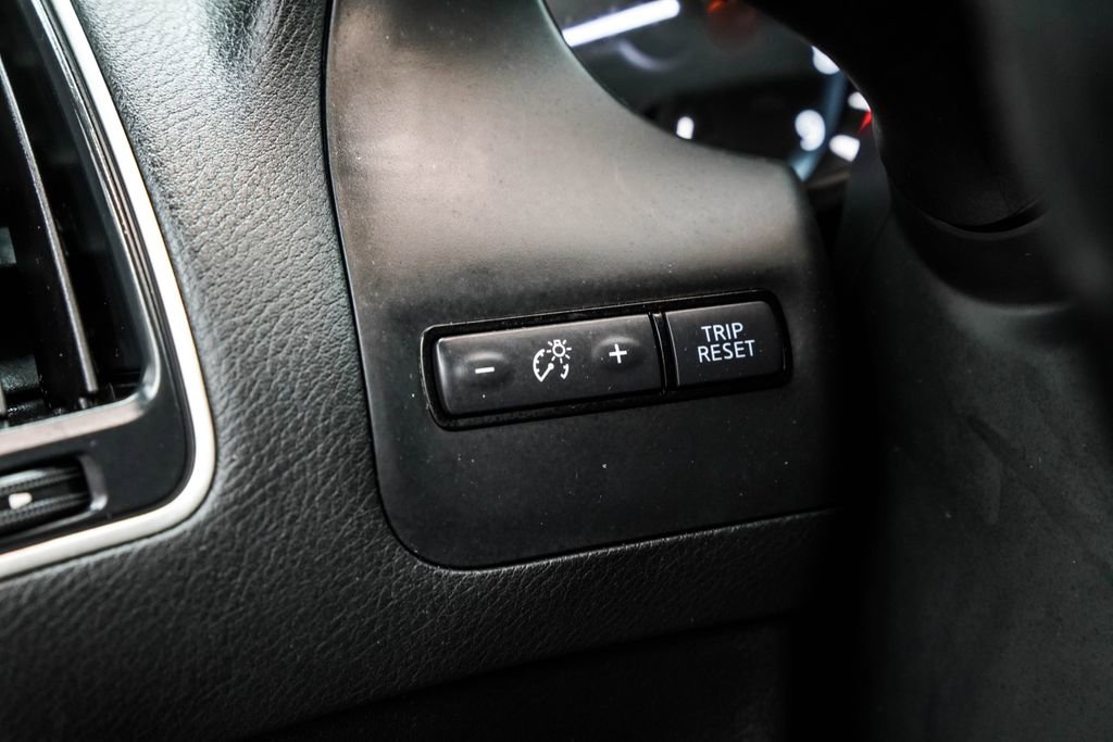 Used 2020 INFINITI Q50 Luxe w/ Cargo Package image 43