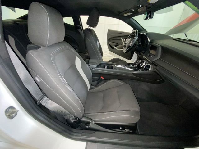 Used 2023 Chevrolet Camaro LT image 31