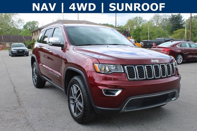 Used 2018 Jeep Grand Cherokee Limited AWD/4WD image 2