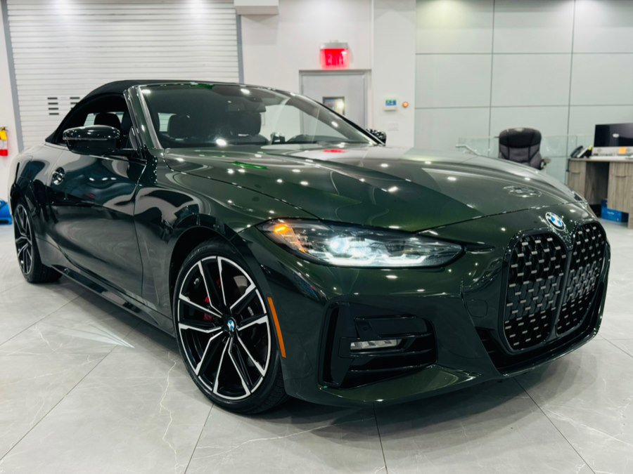 Used 2023 BMW 430i xDrive Convertible w/ M Sport Package image 2