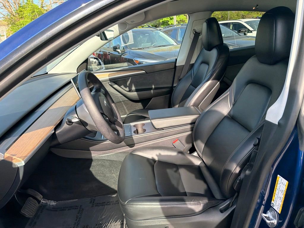 Used 2023 Tesla Model Y Long Range AWD/4WD image 24
