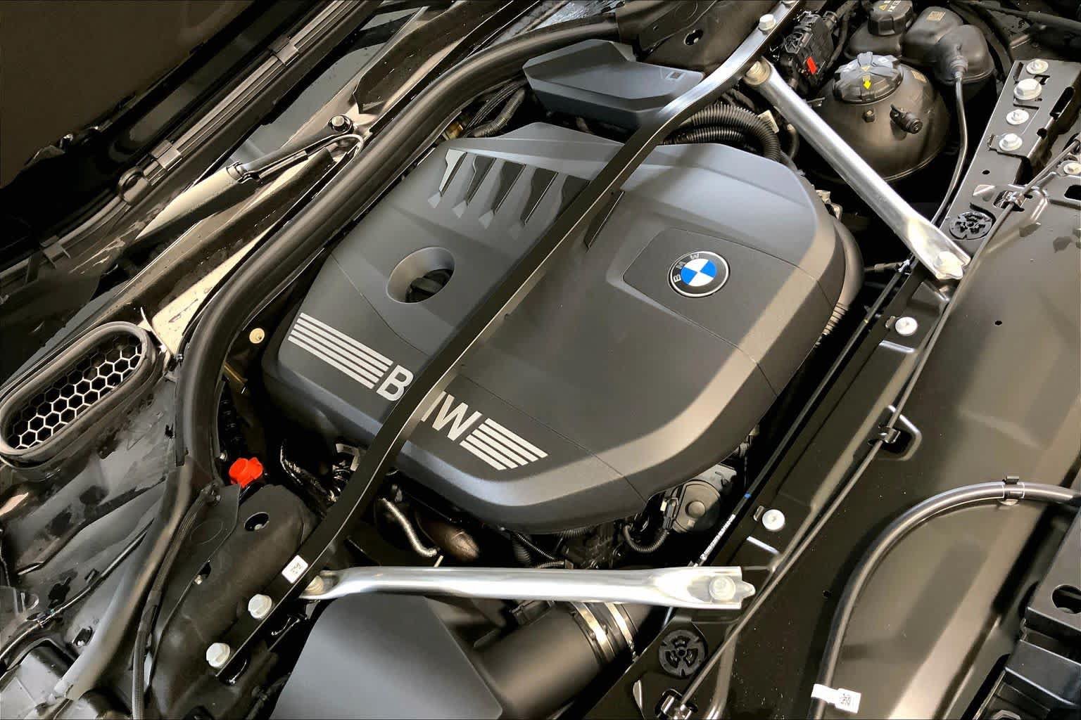 New 2026 BMW 740i xDrive w/ Executive Package AWD/4WD image 17