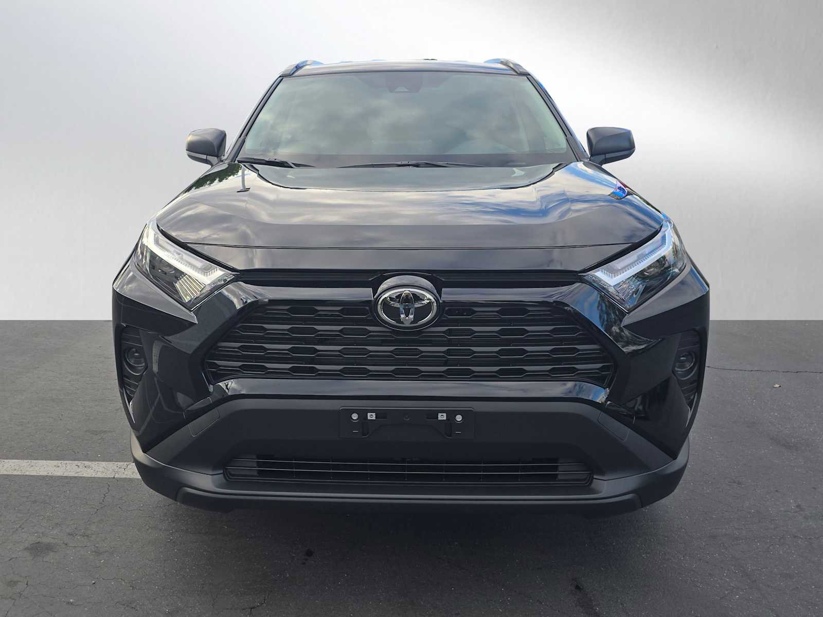 Certified 2025 Toyota RAV4 LE image 8