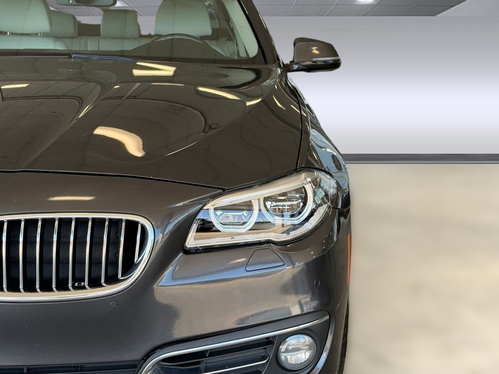 Used 2015 BMW 535i Sedan RWD image 11