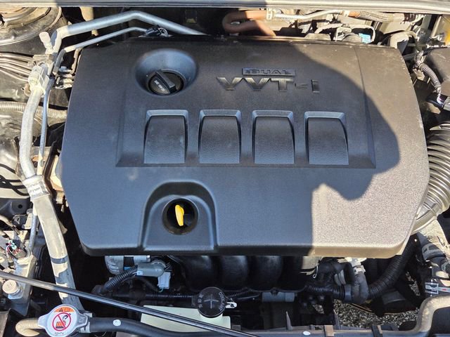 Used 2019 Toyota Corolla XSE image 23