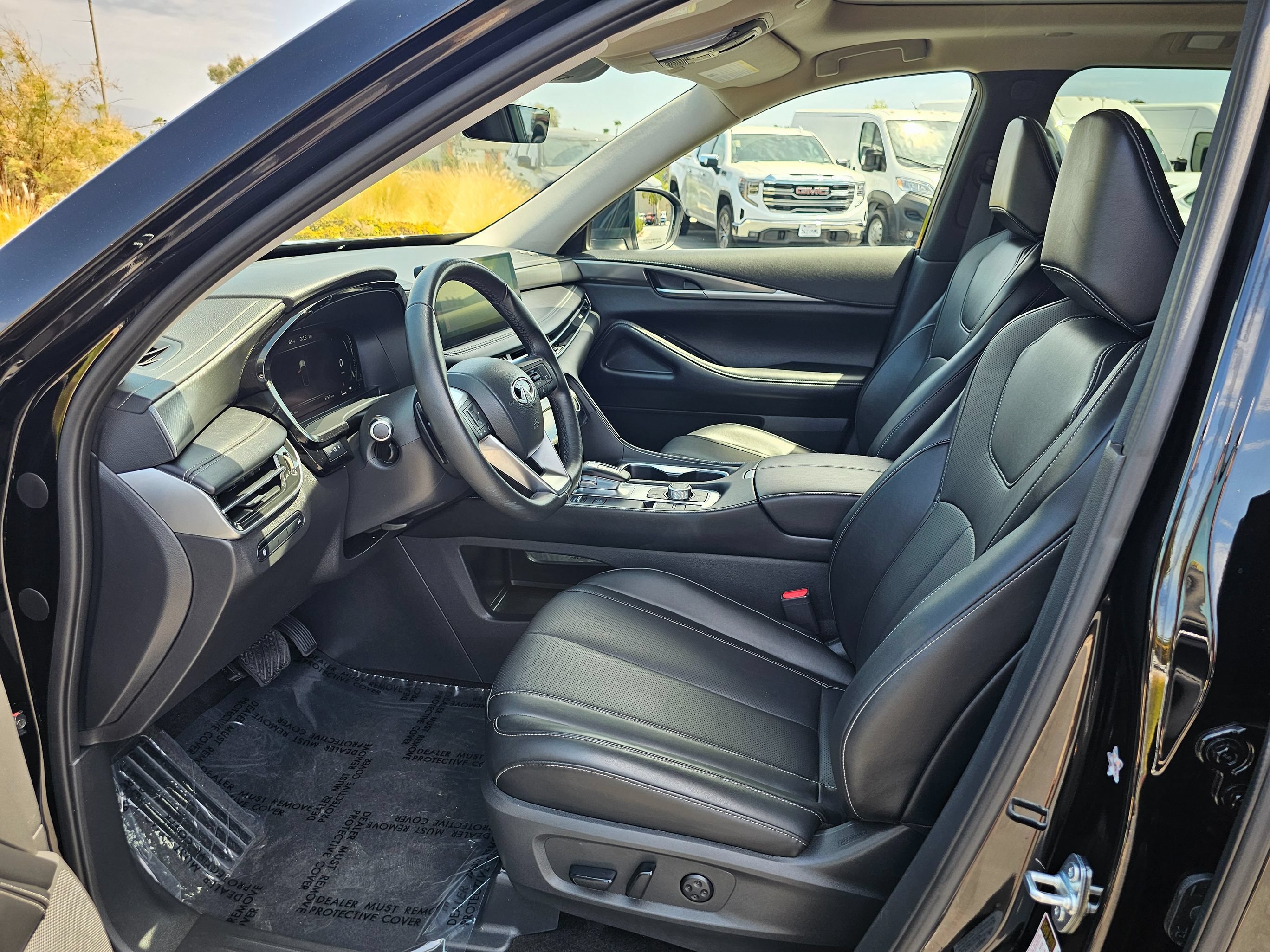 Used 2026 INFINITI QX60 Pure w/ Cargo Package AWD/4WD image 16