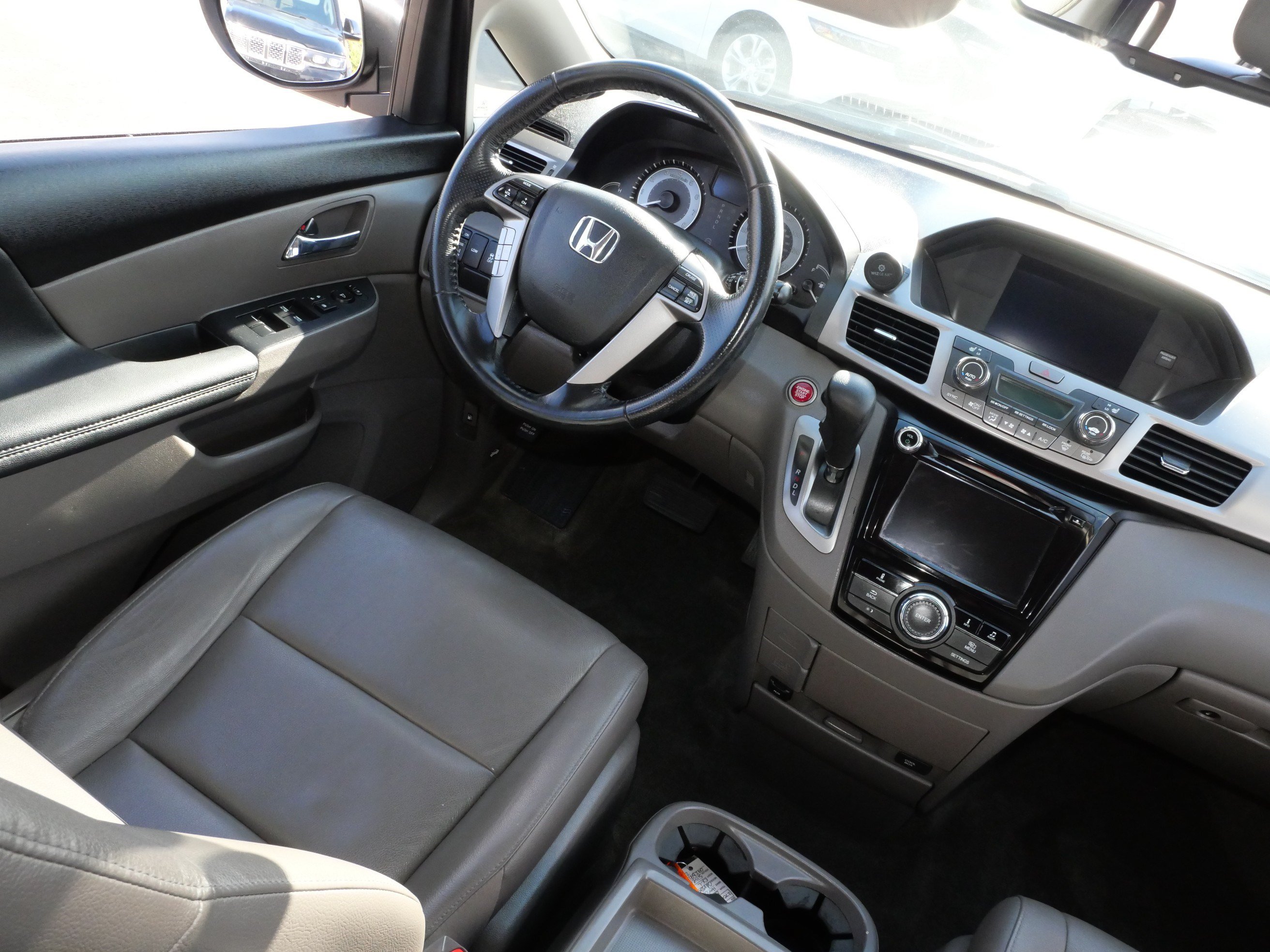 Used 2016 Honda Odyssey EX-L image 9