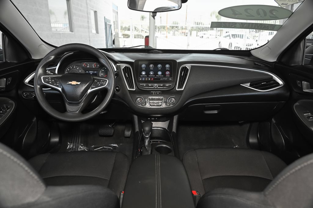Used 2024 Chevrolet Malibu LT FWD image 22