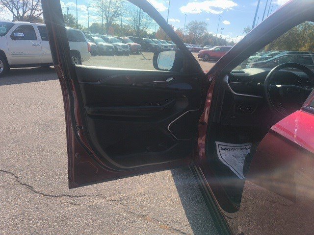 Used 2021 Jeep Grand Cherokee L Altitude image 10