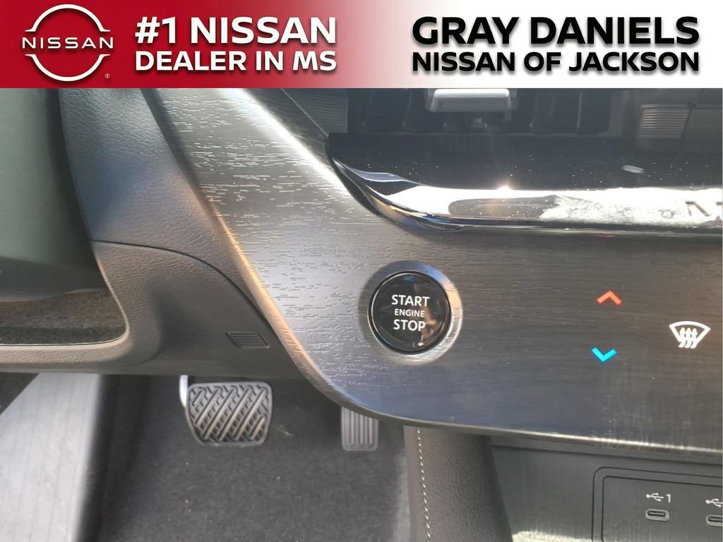 New 2026 Nissan Murano Platinum w/ Cargo Package AWD/4WD image 16