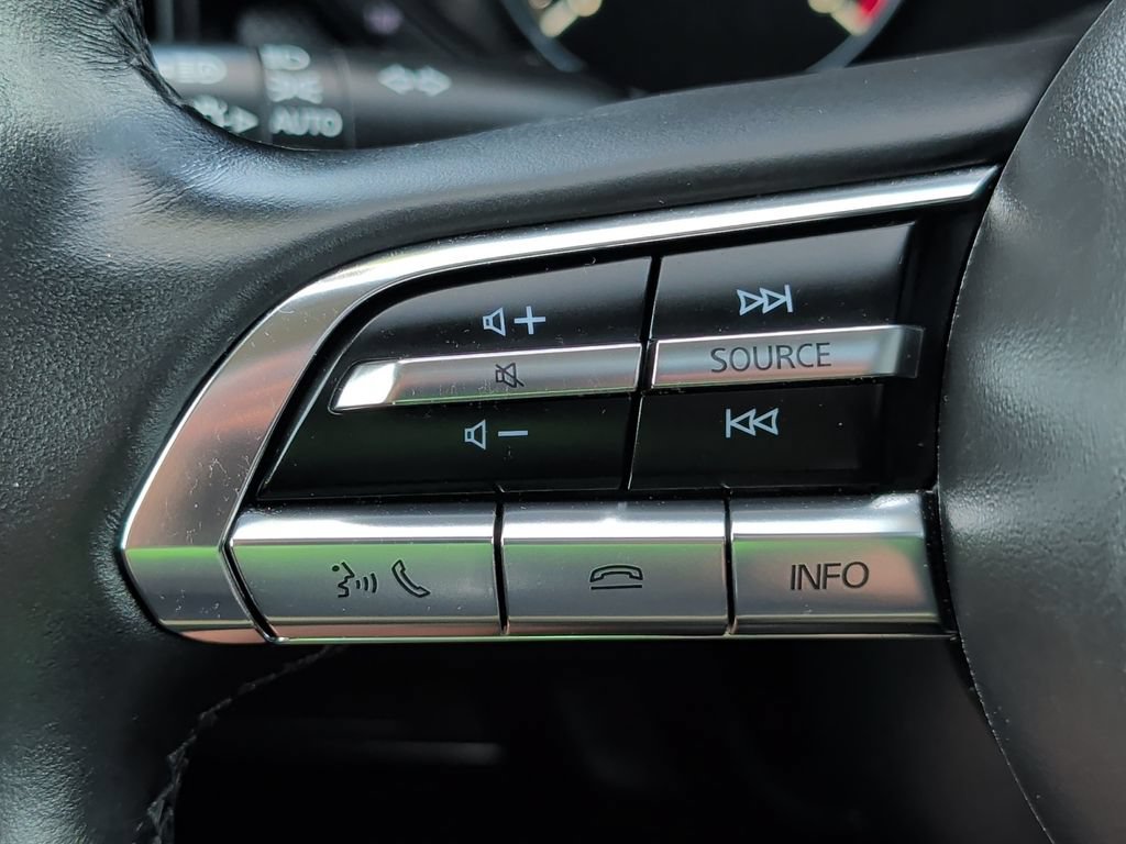 Used 2025 MAZDA CX-50 AWD 2.5 S w/ Premium Package image 12
