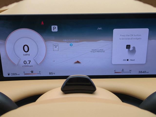 Certified 2025 Genesis G80 2.5T Advanced AWD/4WD image 25